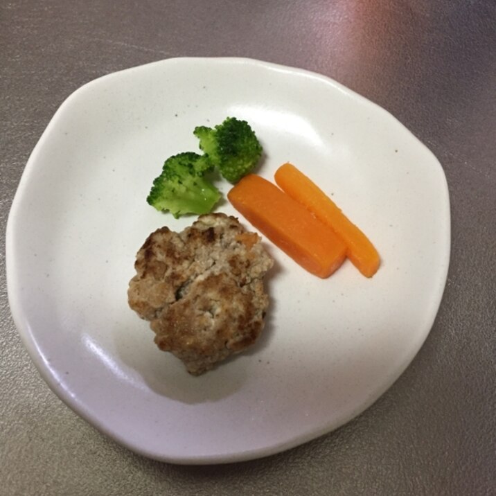 離乳食完了期 お野菜たっぷりフワフワ豆腐ハンバーグ レシピ 作り方 By ちゃんかお1050 楽天レシピ 離乳食完了期 お野菜たっぷりフワフワ豆腐ハンバーグ レシピ 作り方 By ちゃんかお1050 楽天レシピ